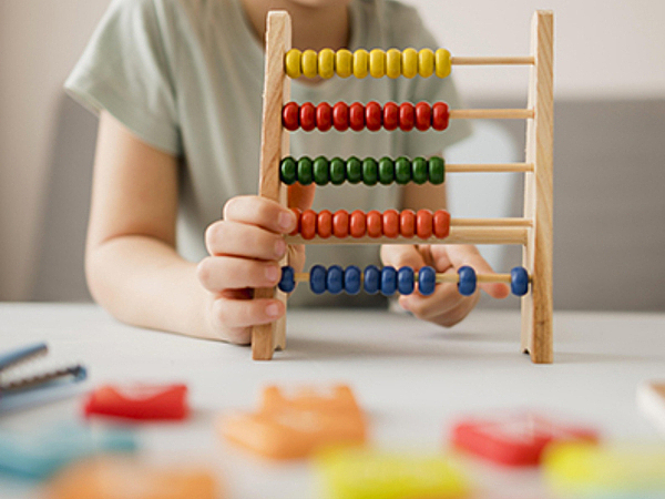 Early Math Concepts in Deerfield Daycares for Pre K Success