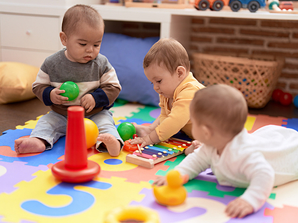 Sensory Play Activities in Deerfield for Infant Development